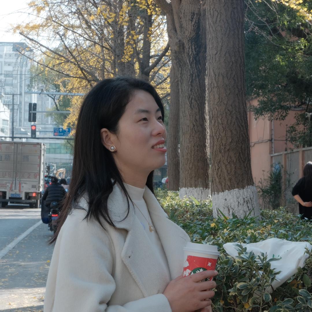 老师也在学英语呀