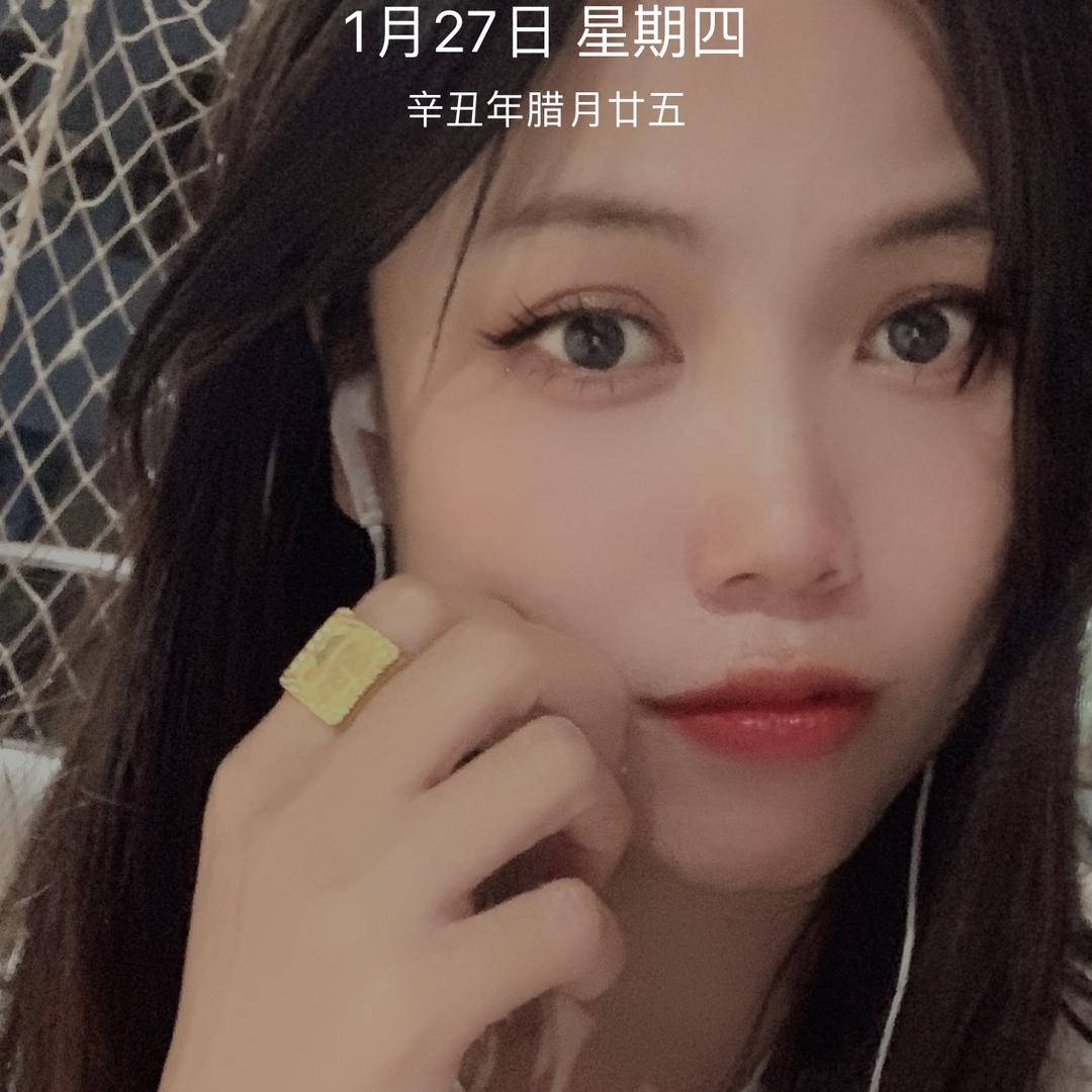 高小小