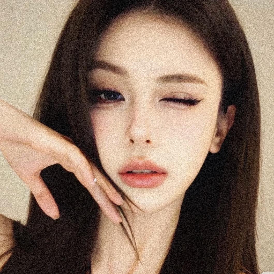 小美鑫鑫子