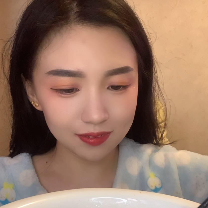 贪吃的王三三（爱美食）