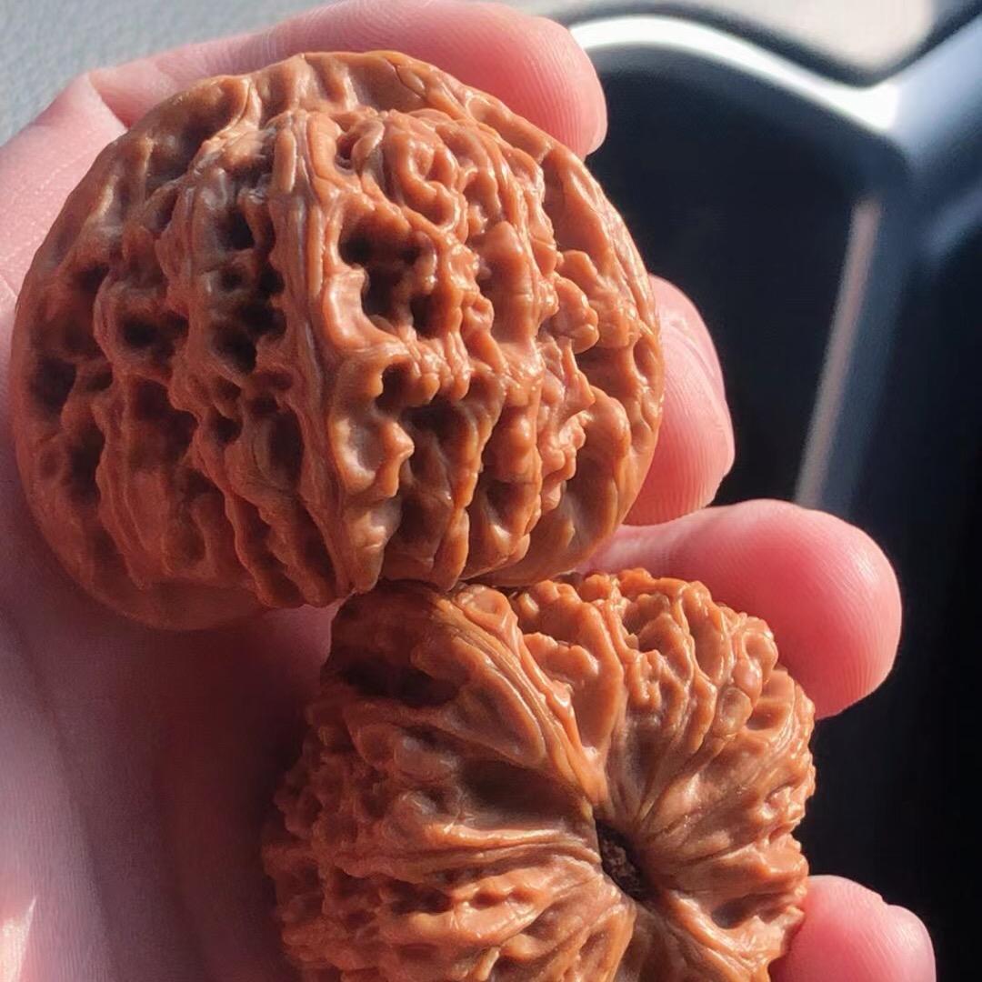 精品文玩核桃