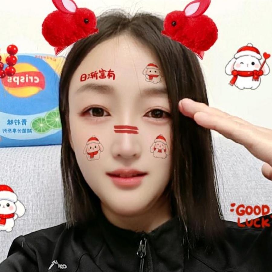 爱跳舞的丑小鸭