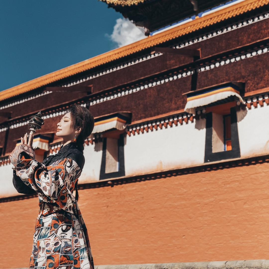 巷子口藏服写真馆（甘南店）