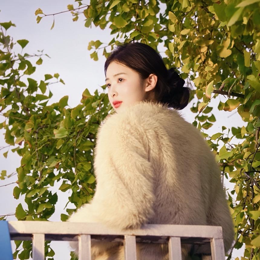 圆脸慧慧女装店