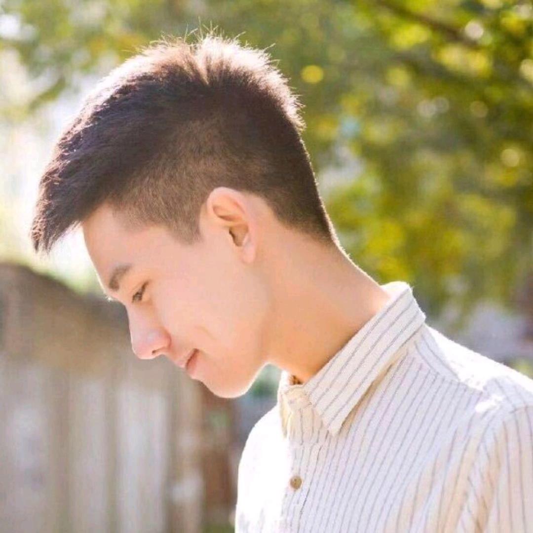 龙哥在格鲁吉亚🌈