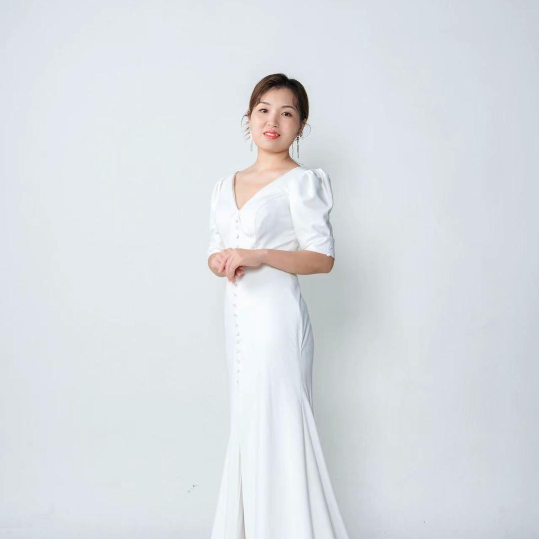 白玉秀巴栩清老师