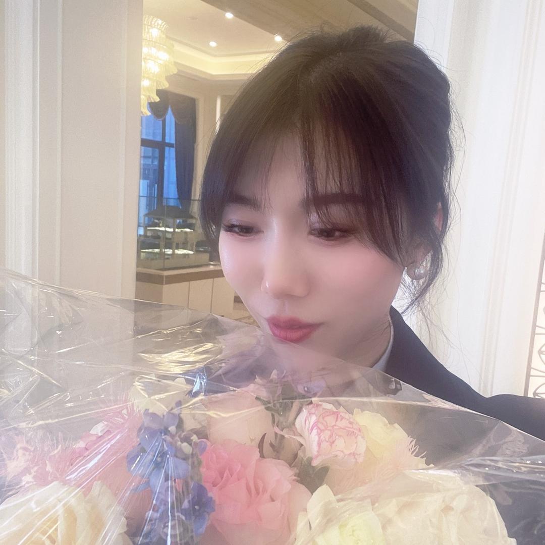 乐乐-大庆绿城御园