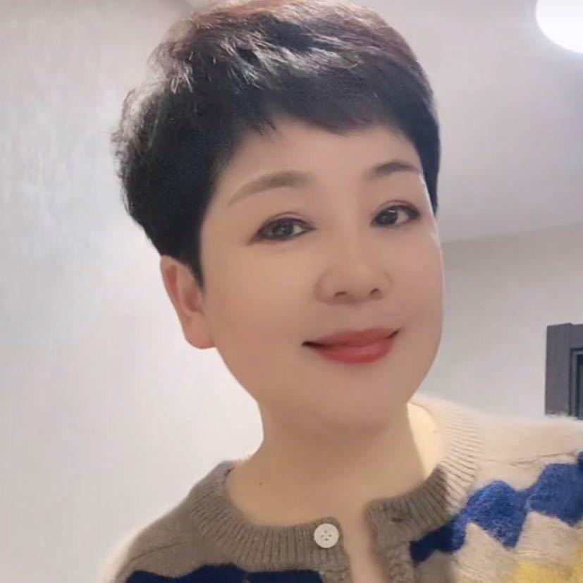 松滋伊力服饰