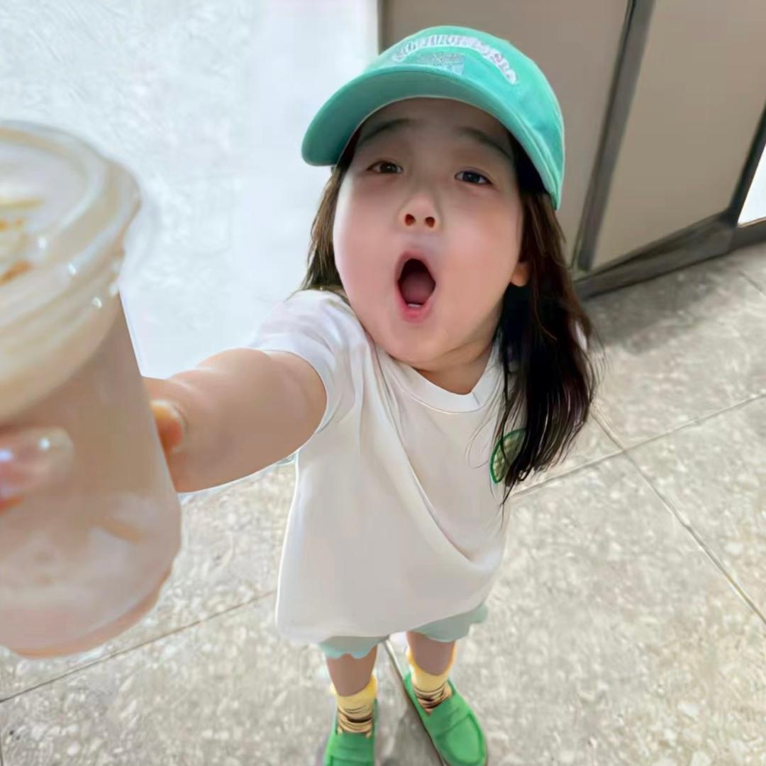 笨蛋.