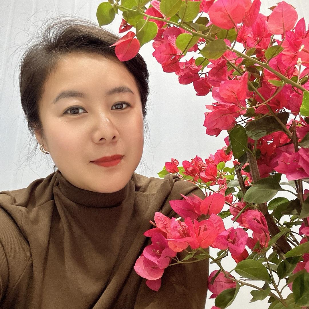 百花争艳三角梅