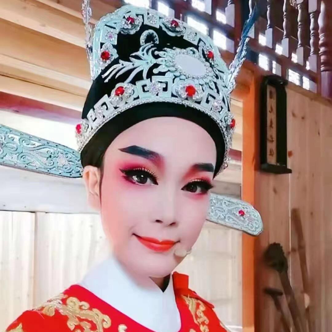 叶🧢开心果🧢婷茹家小跟班《不要连赞》