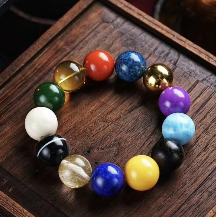 尚品首作。高端珠宝配饰