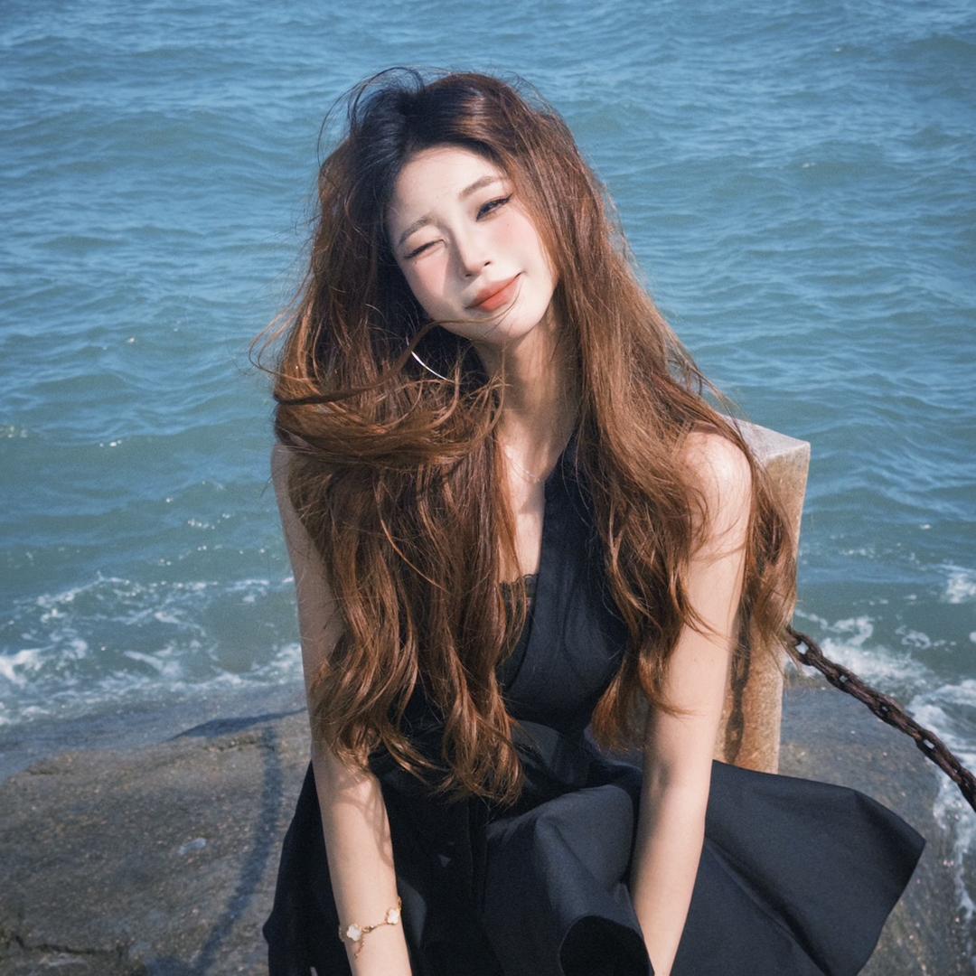 八宝周私服穿搭