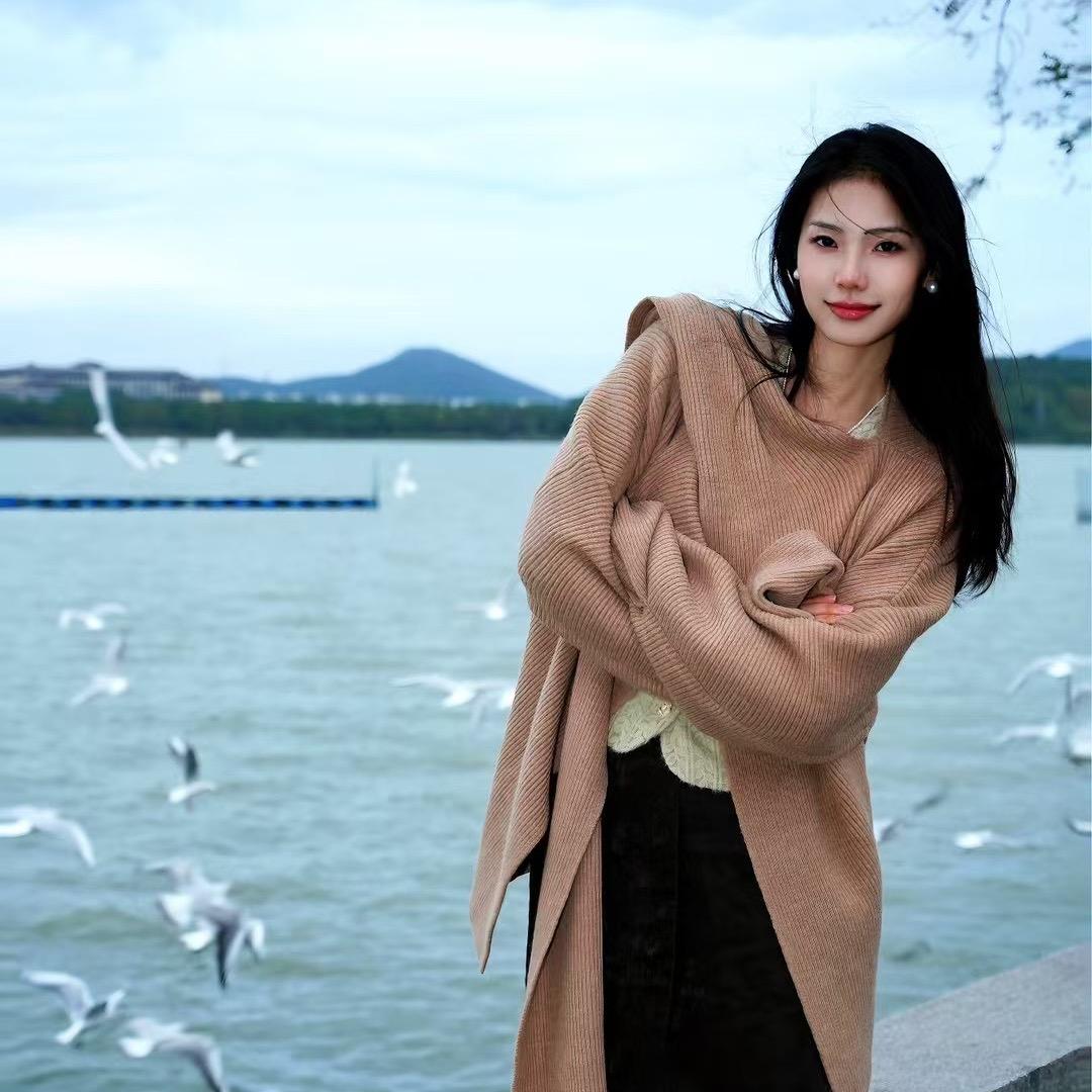 卖铁小婷