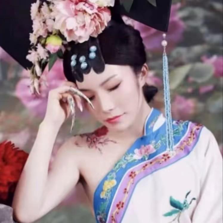 寡姐77