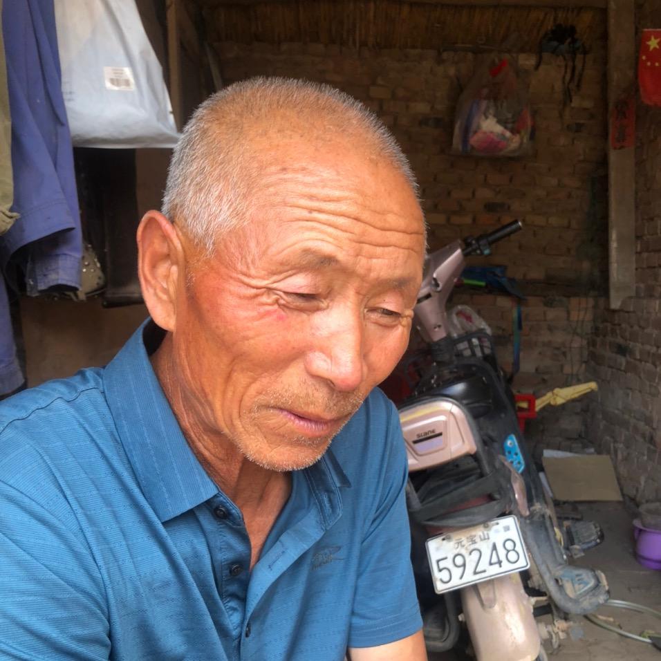 山野玉人