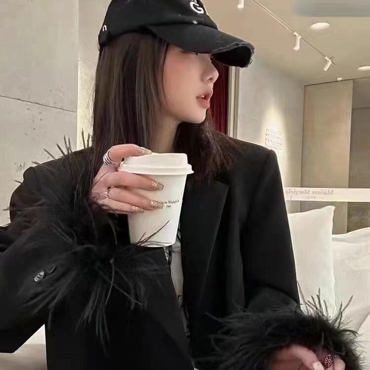 麦朵朵的服装店