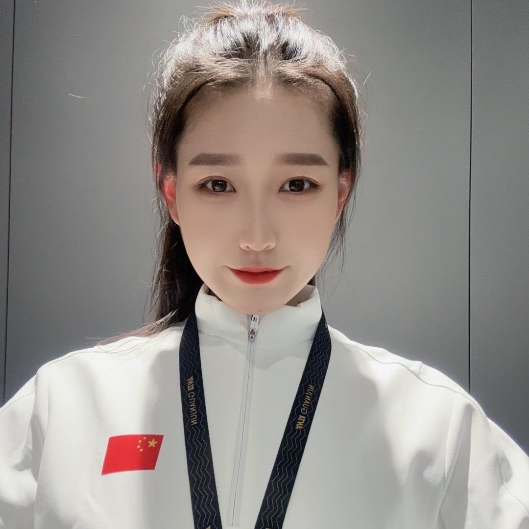 沈阳中旗安踏冠军🇨🇳小娜