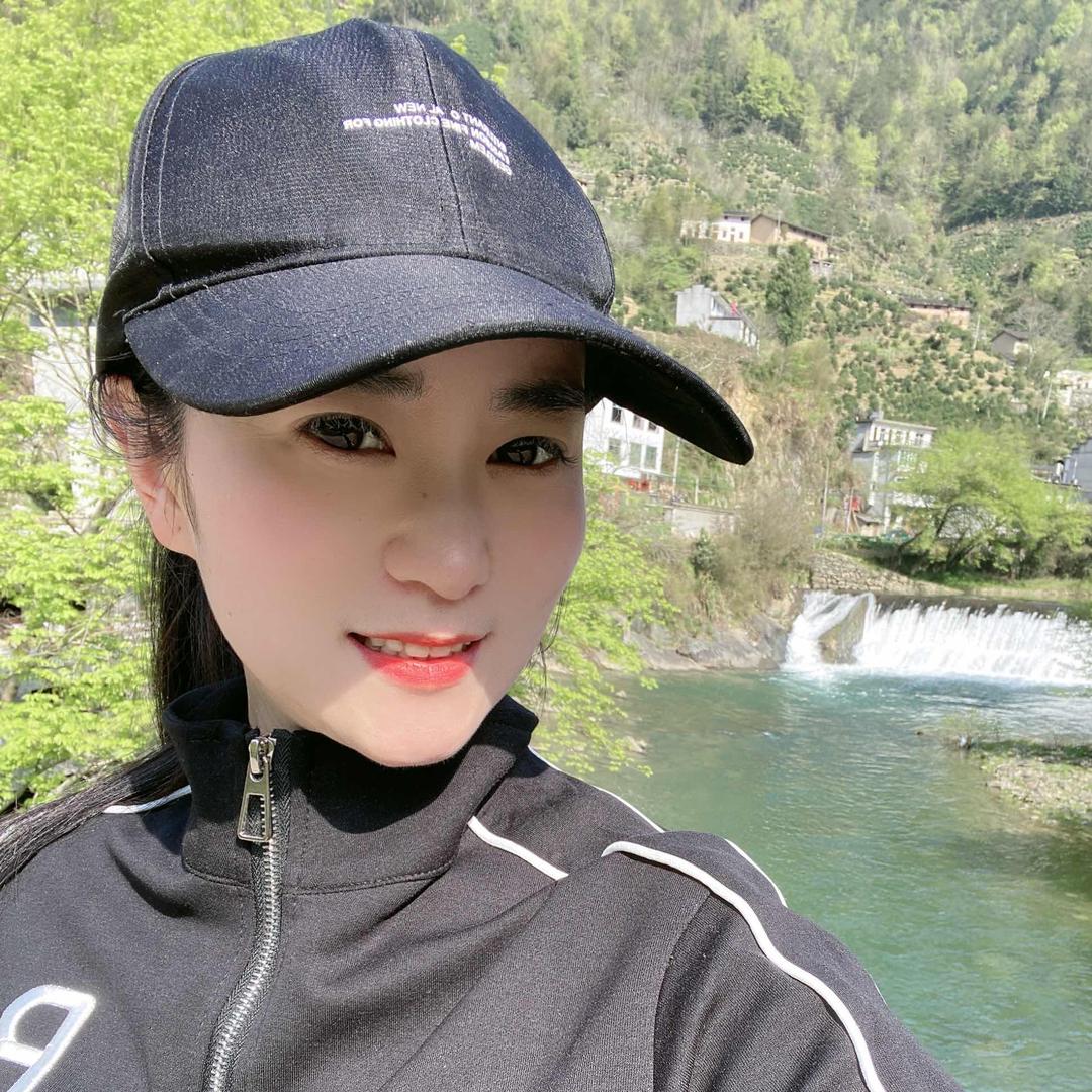 🌈农村余姑娘