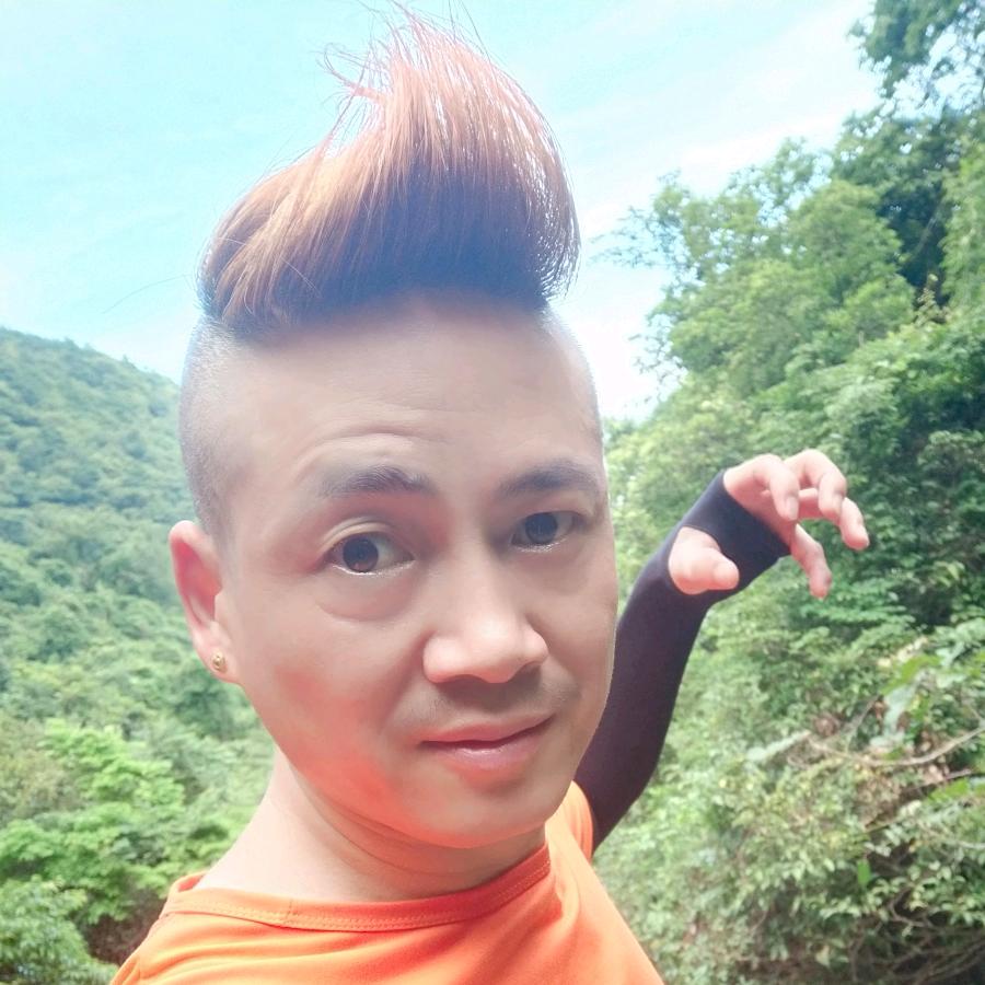 球岗百年链贩零食店
