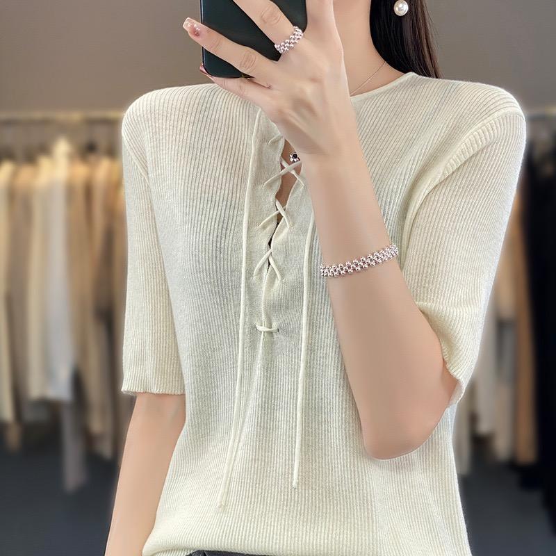 时尚羊绒服装店