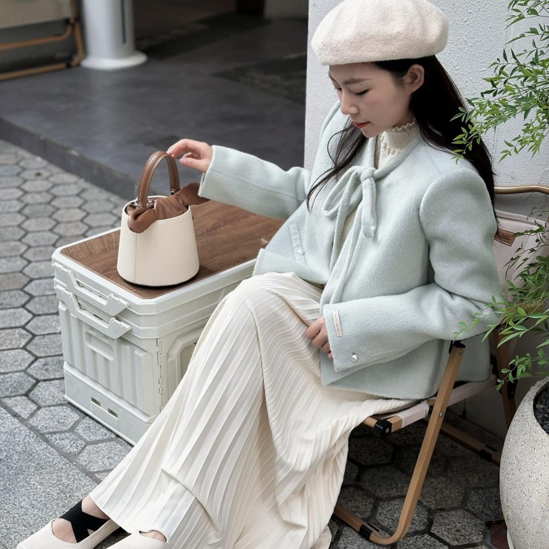 读色美学女装店