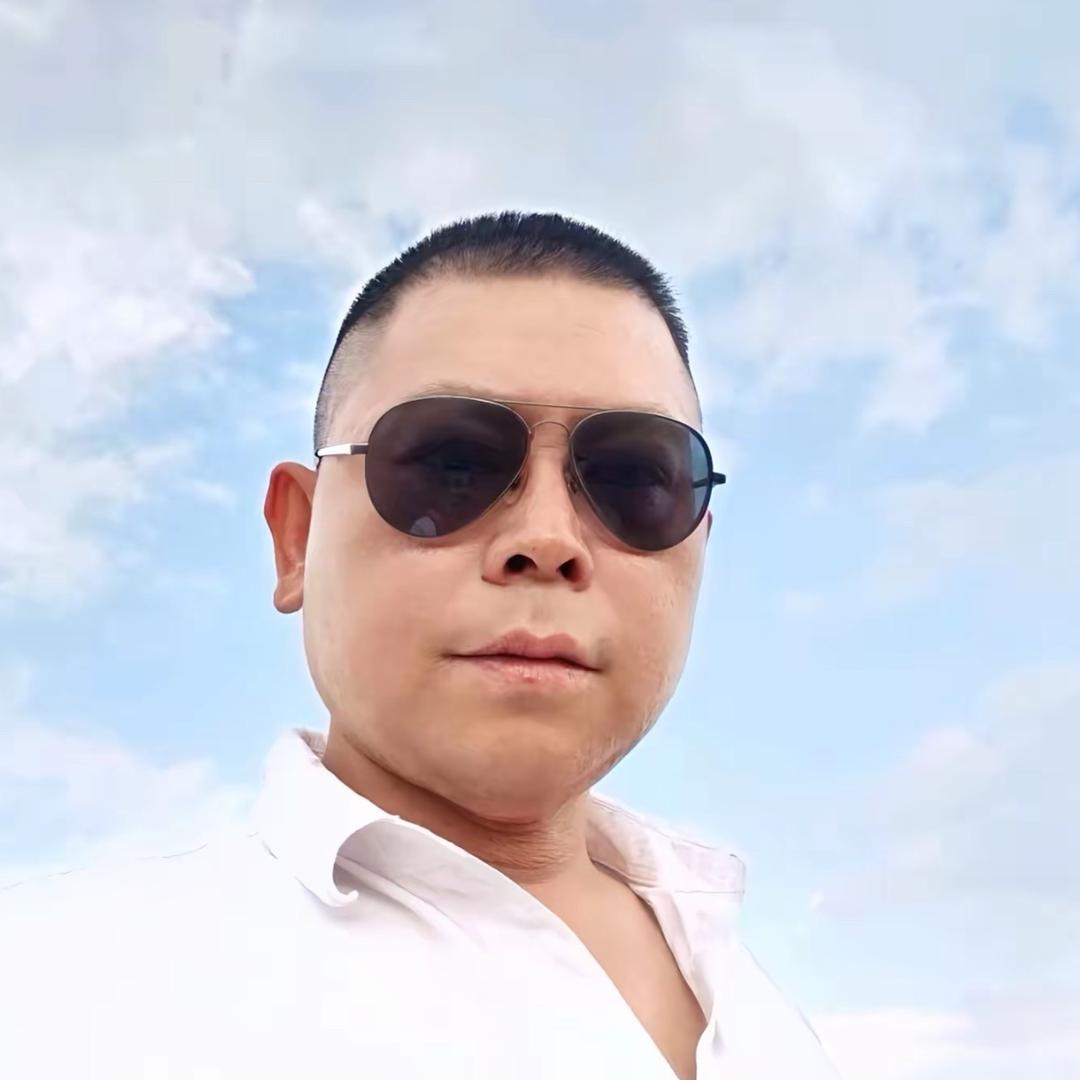 AAA百大市场水产批发老王