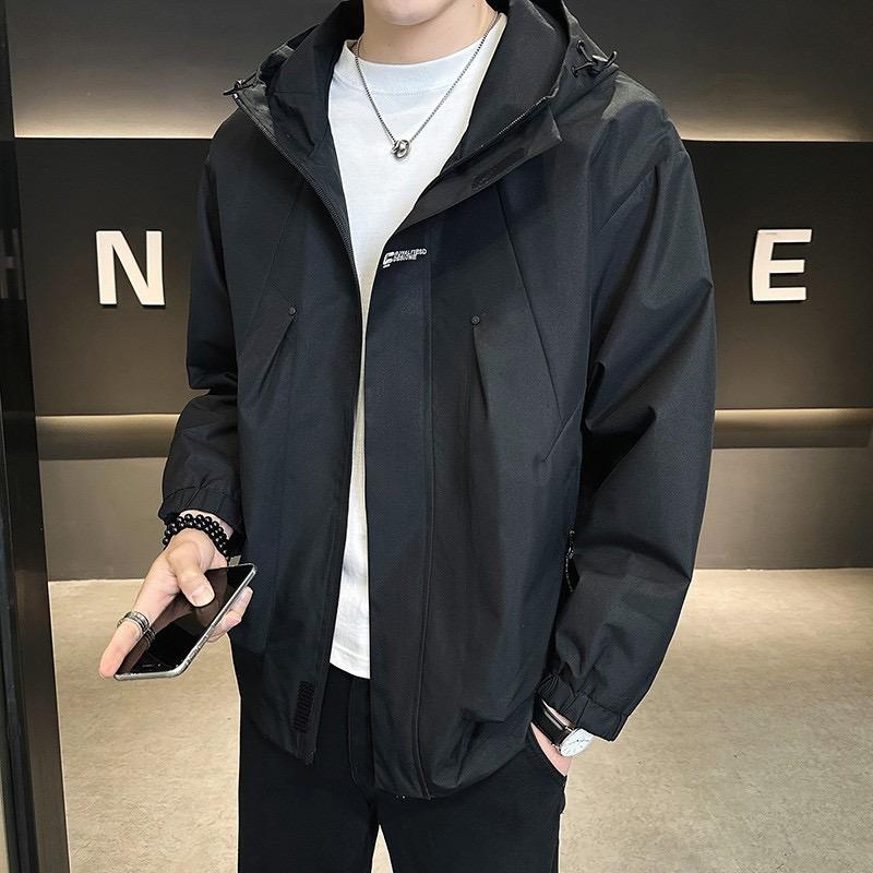 银吉瑞服饰