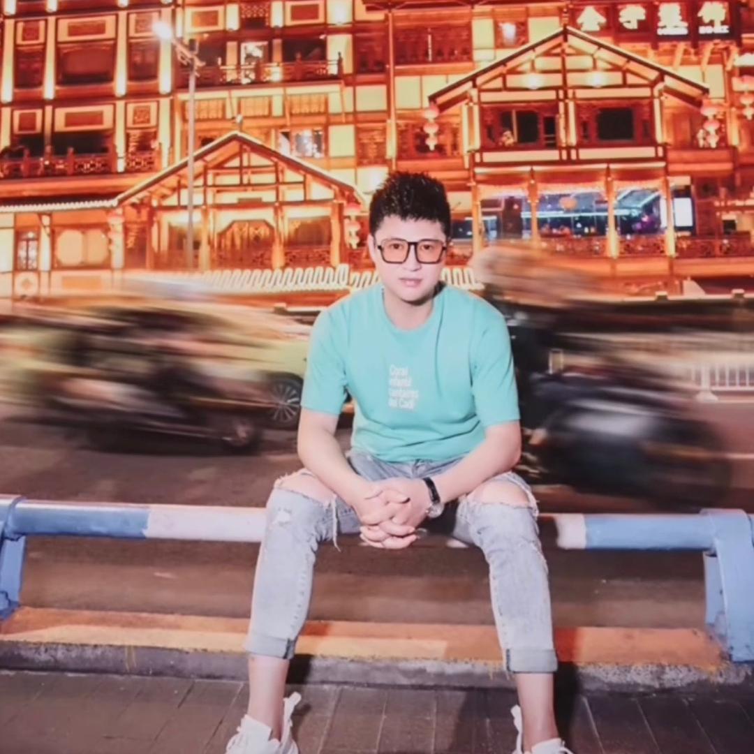 渣渣辉