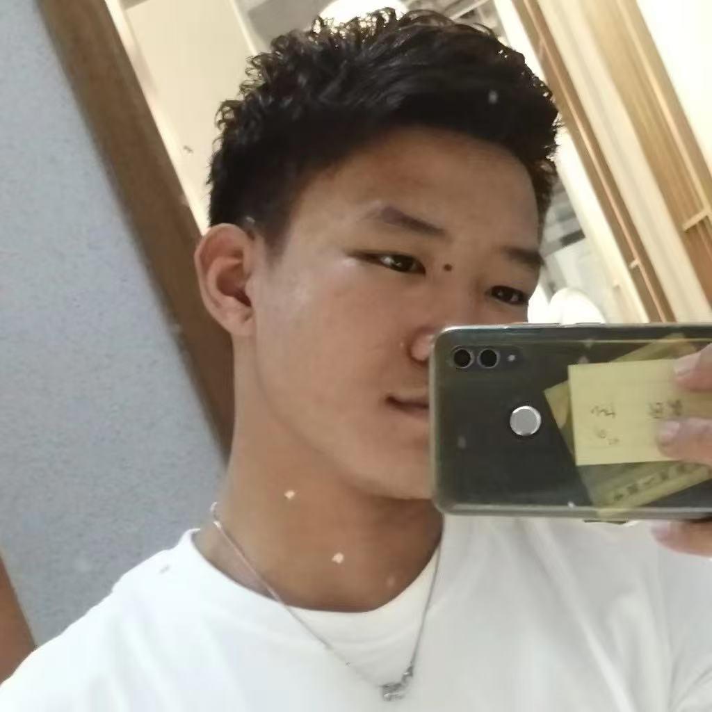 长兴伊心造型-小强