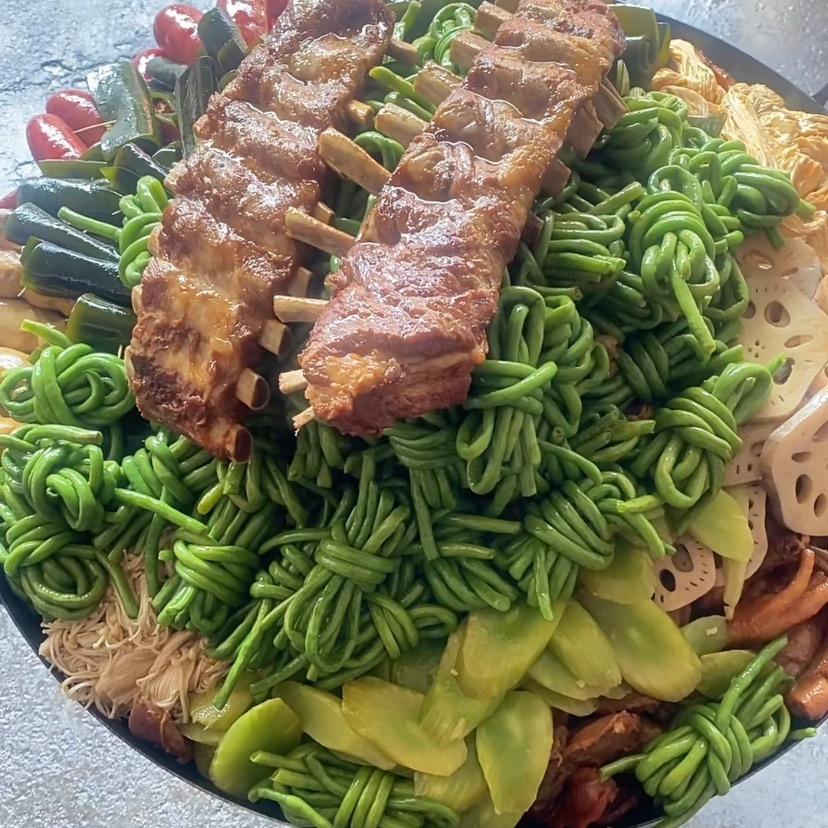 魏师傅大锅卤菜2摊