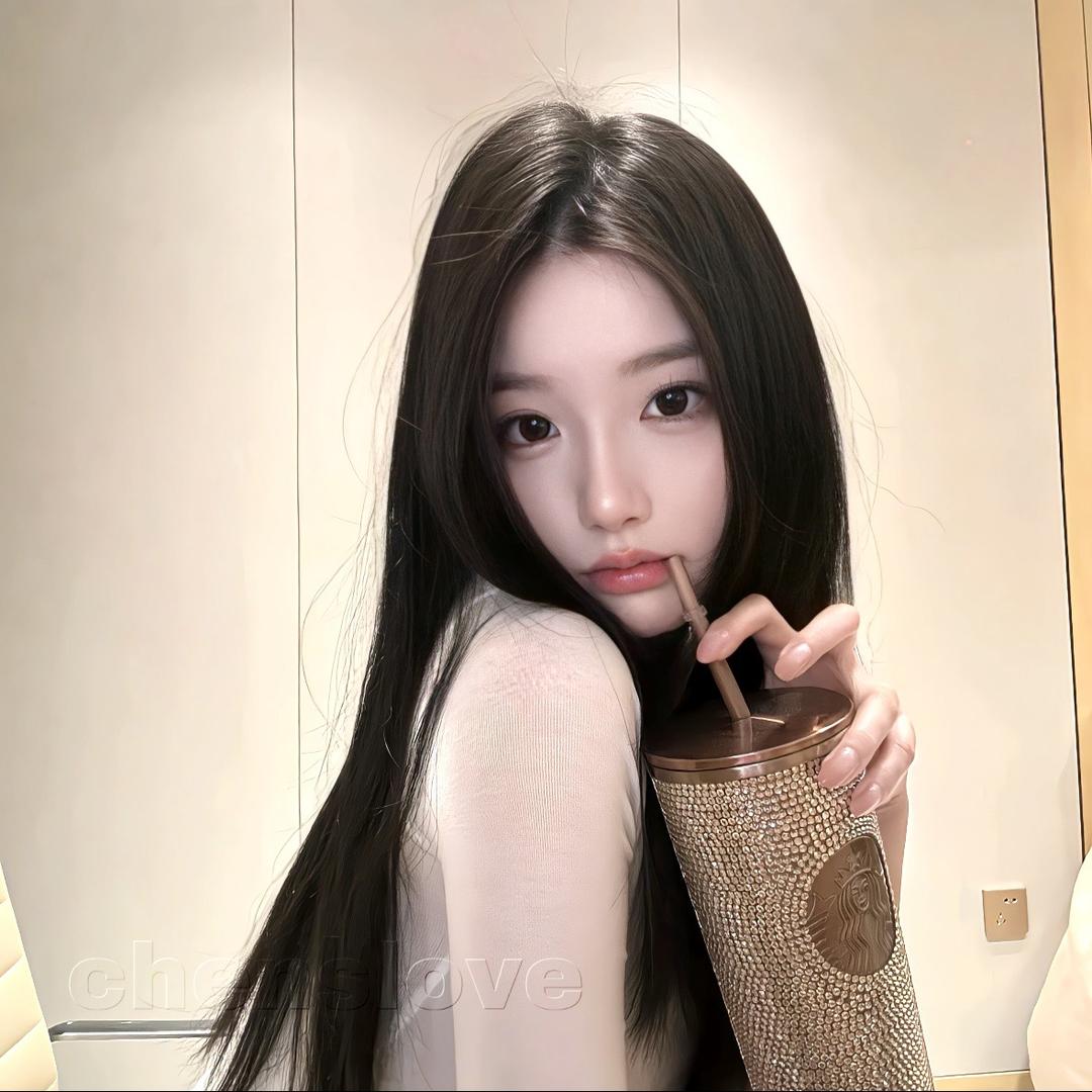 一个白