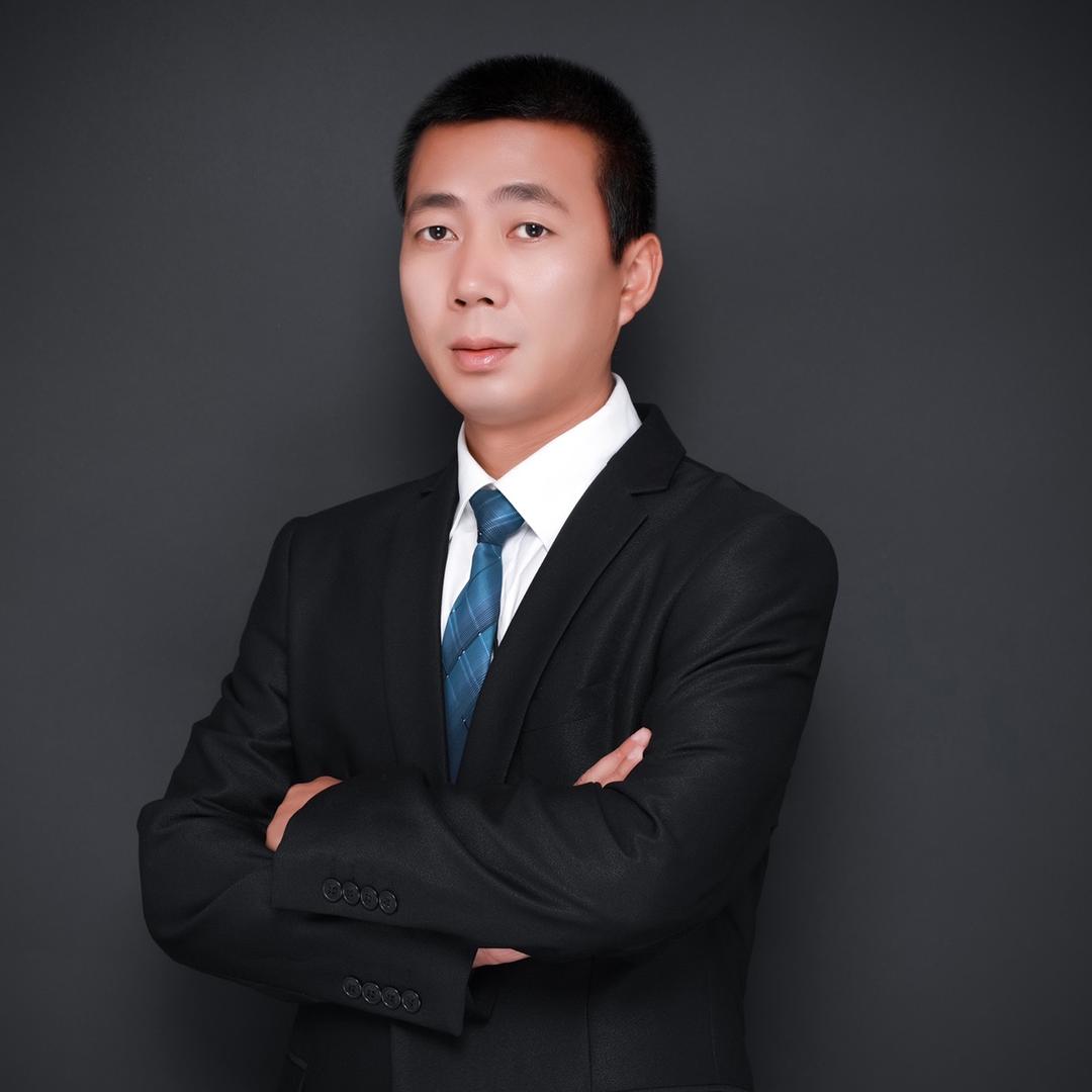 金桥驾校金教练