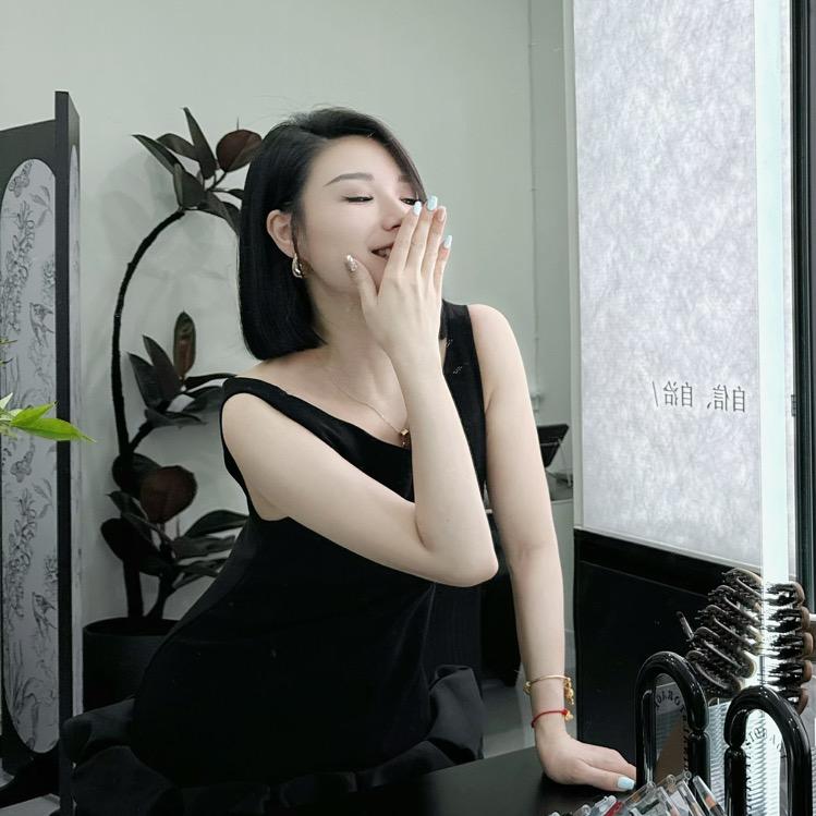 眉毛姐姐(罗江花园店)