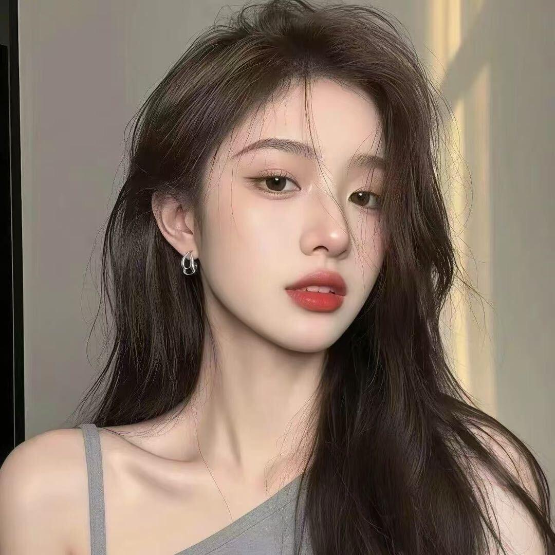 是小蕊吖