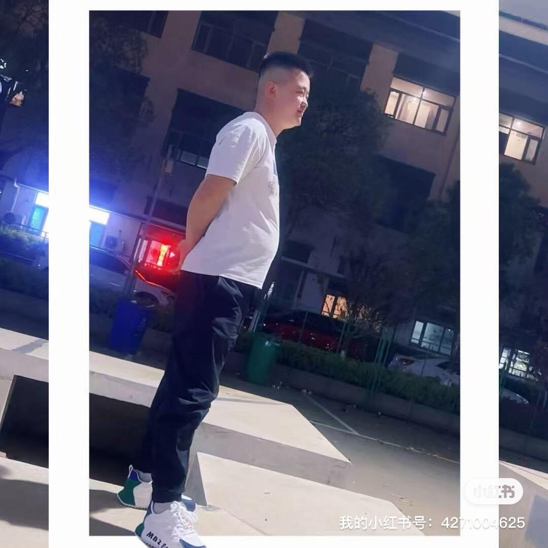 小郭（专为客户找好货）