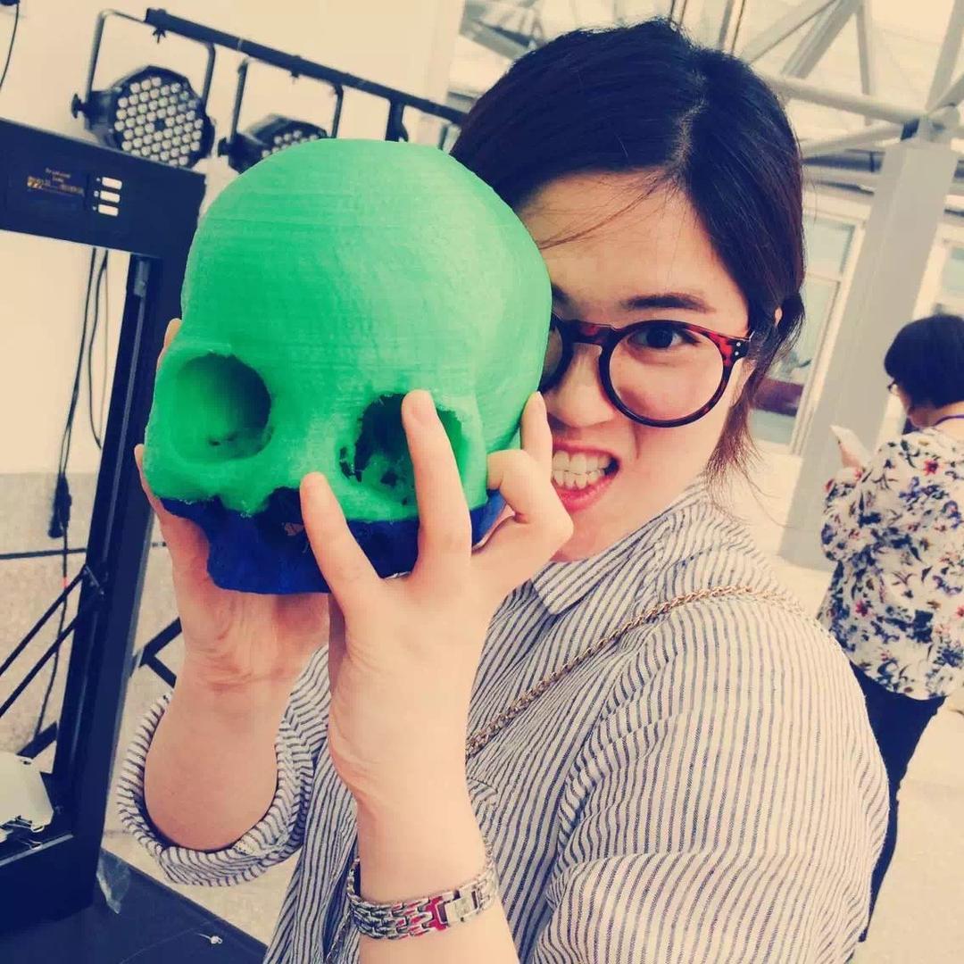 Paloma Tong