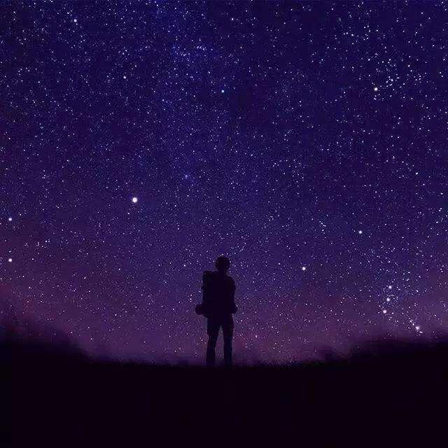 星光不问赶路人