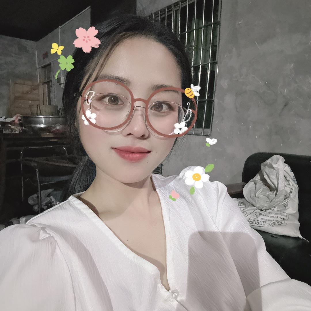 雪莲妹儿~首播筹备中