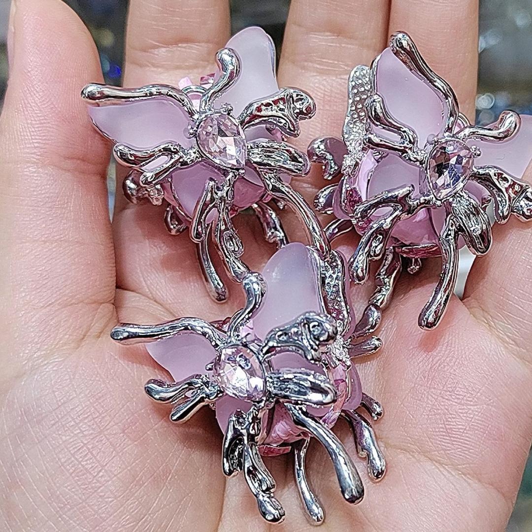 爱做手工的小章 diy版