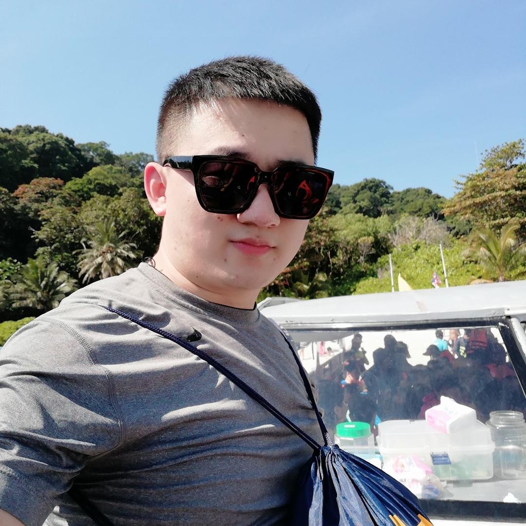 大东专注全屋定制工厂