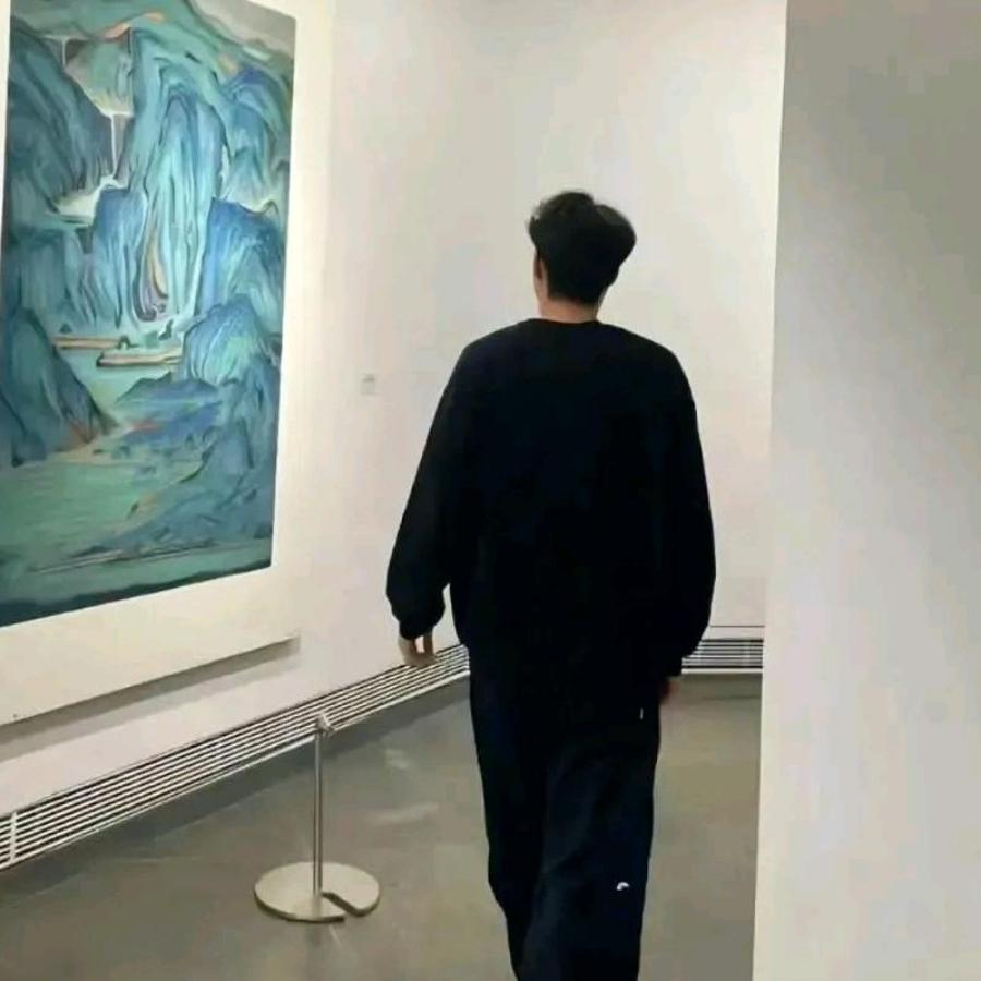 吃一大碗饭