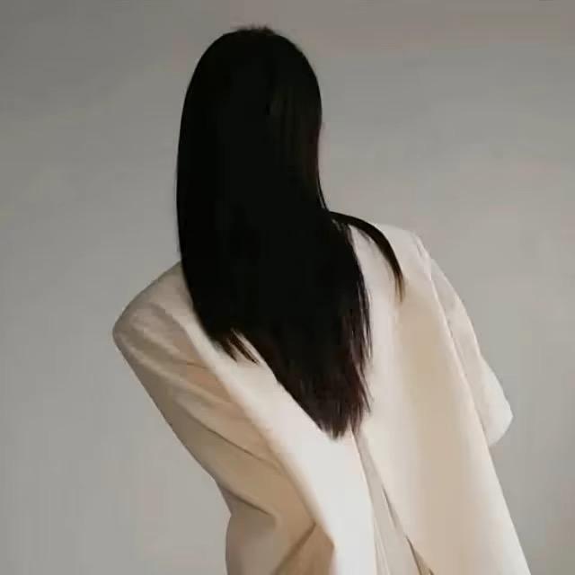 萱萱-🦋【芳老师直聘】