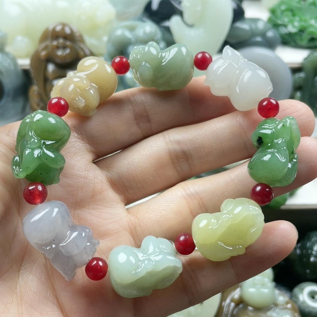 和田珠宝玉集市1