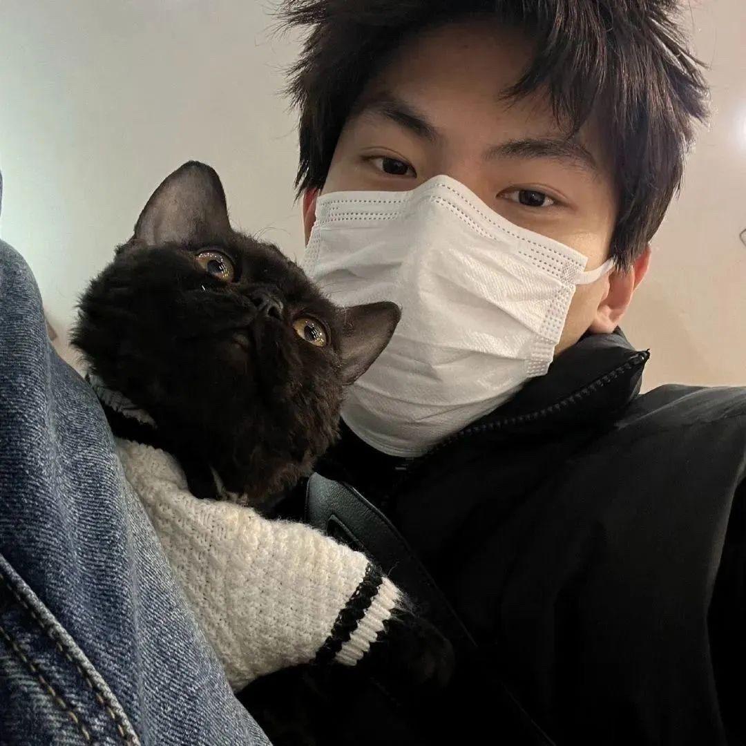 商商在梦游（星侬电竞）