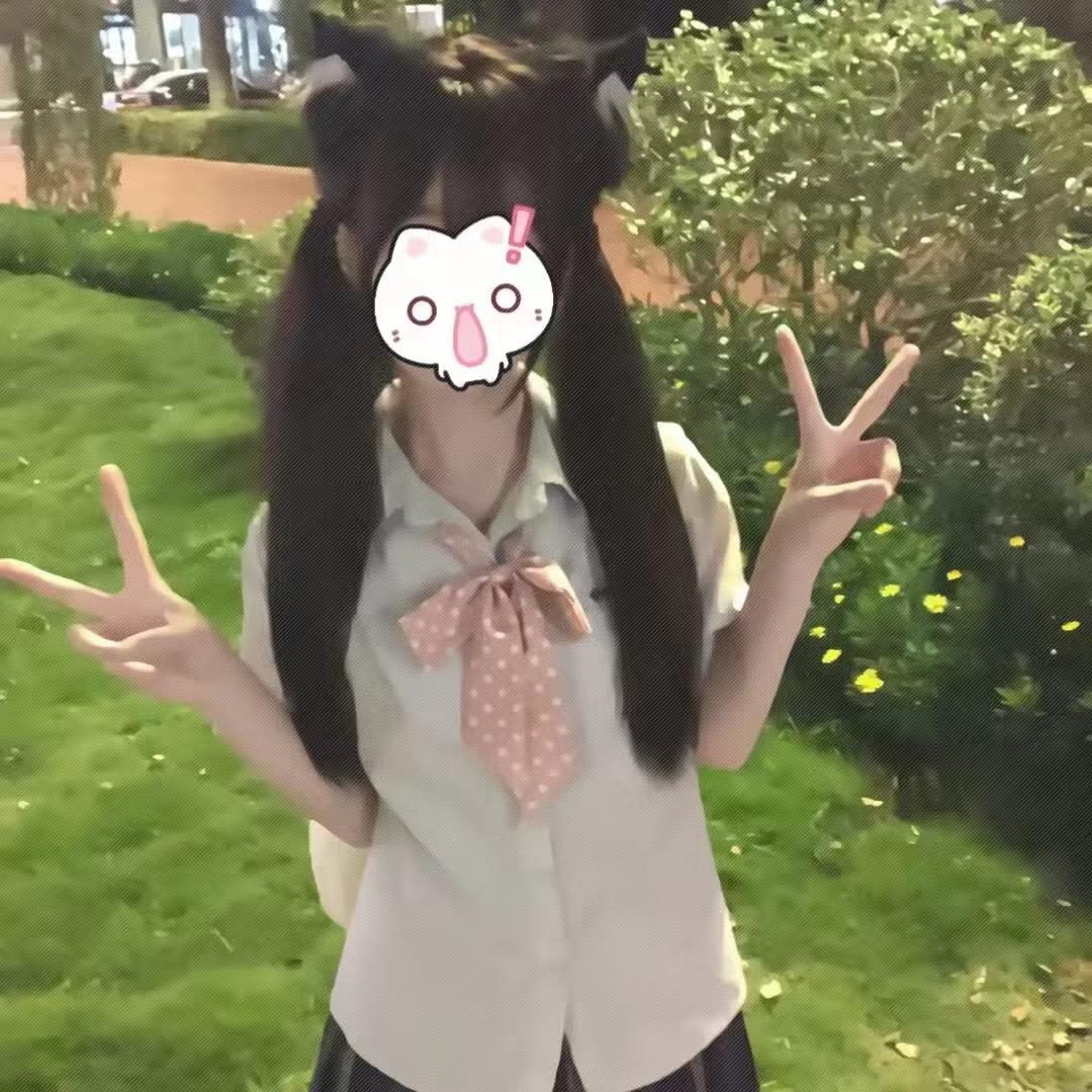 发现老公出轨找到小三被老公和小三混合双打