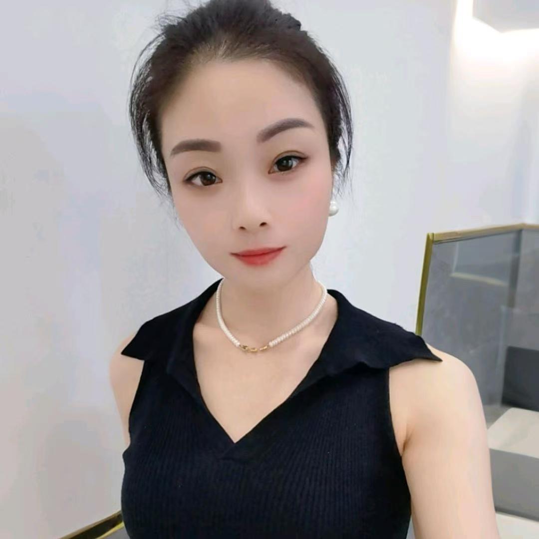 大娟爱穿搭