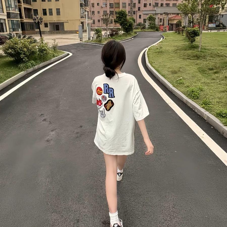 晚.𝟬