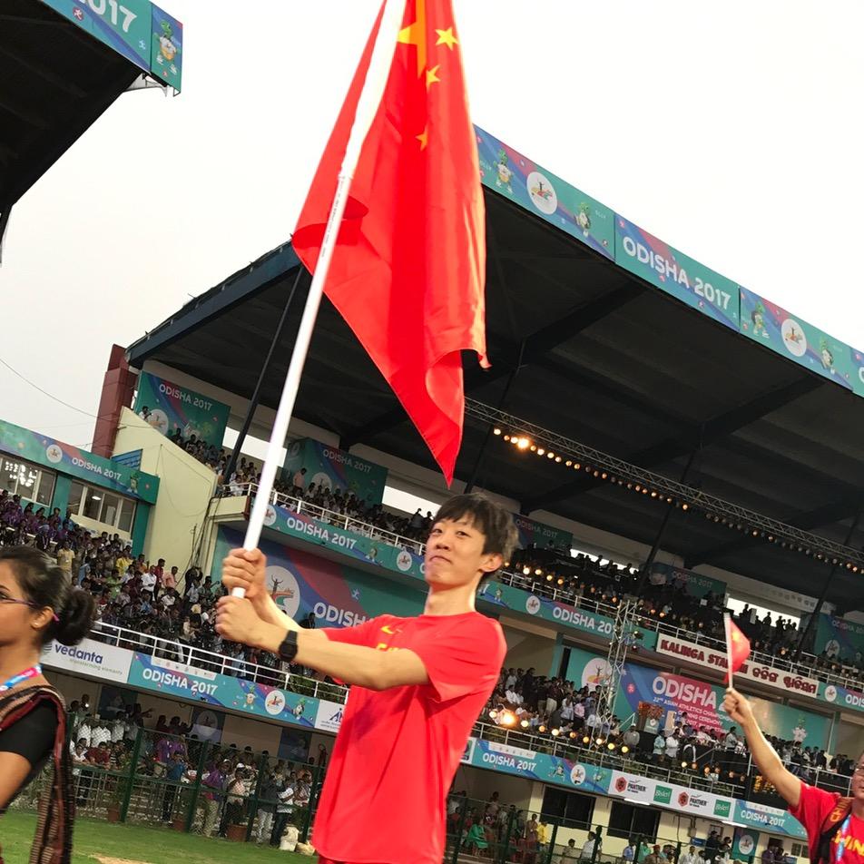 张国伟的体育频道