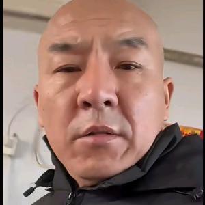 国哥说（铁粉➕关注）